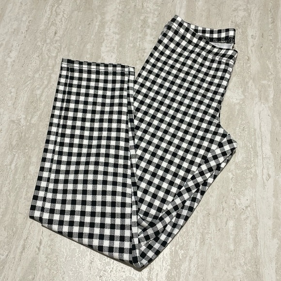 NWOT Old Navy Little Girl Leggings *M (8) - Picture 2 of 4